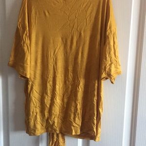 Yellow heartbreaker croptop